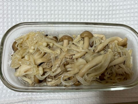 レンジで簡単！きのこと玉葱のマリネ